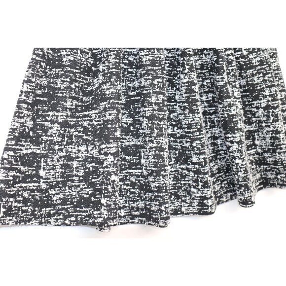 Karl Lagerfeld Paris Textured Flared Skirt Womens Sz 6 Office Siren Corpcore - Picture 10 of 11